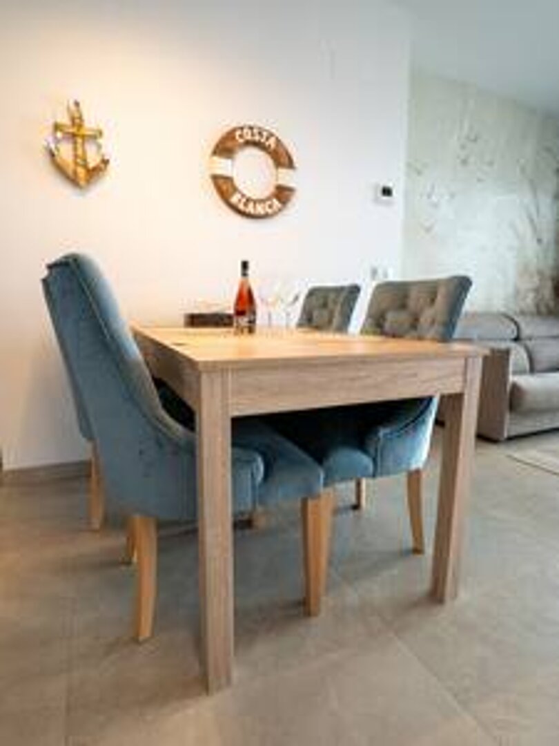 Michal Niewinsi - 27